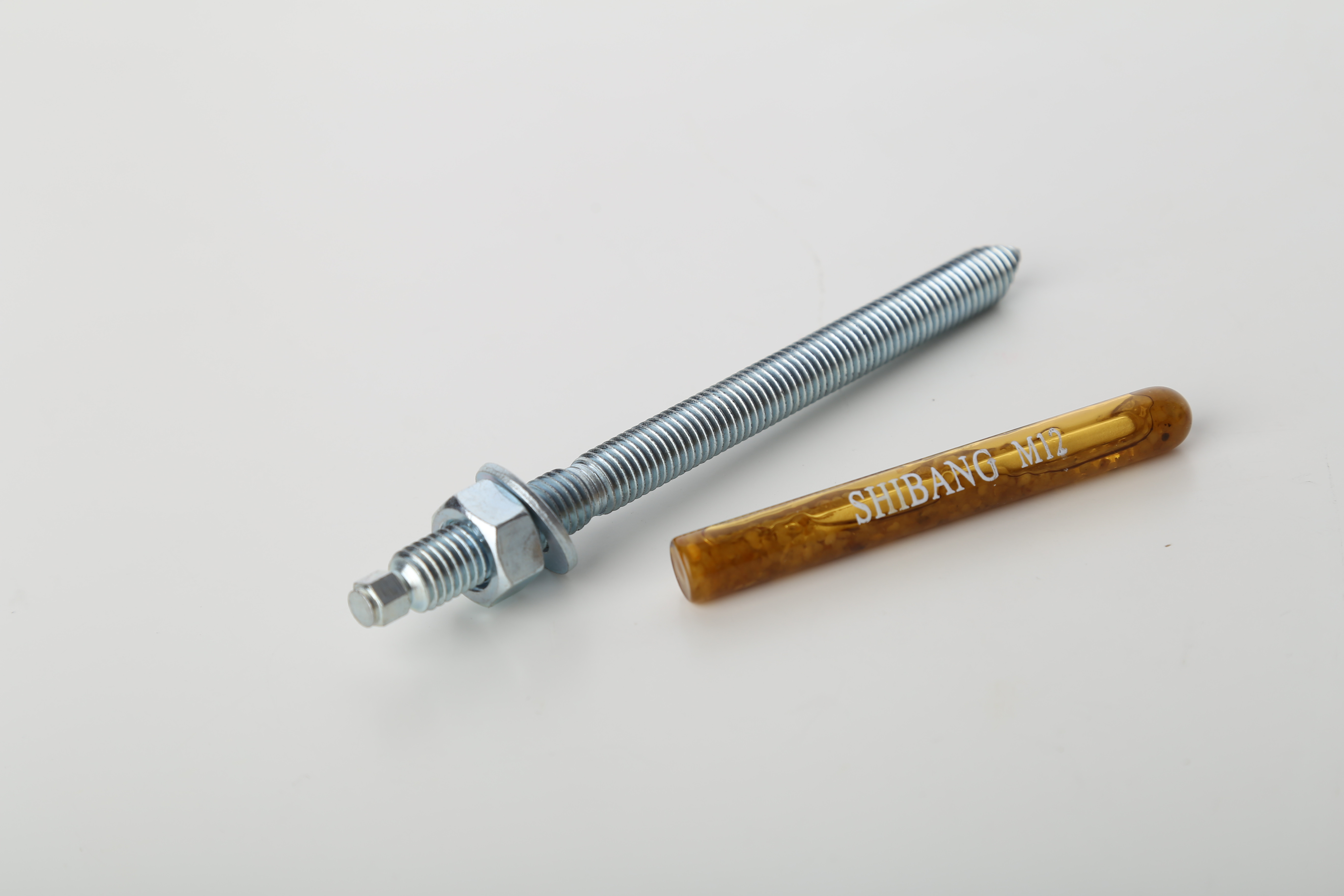 膨脹螺栓、化學(xué)螺栓和植筋技術(shù)原理