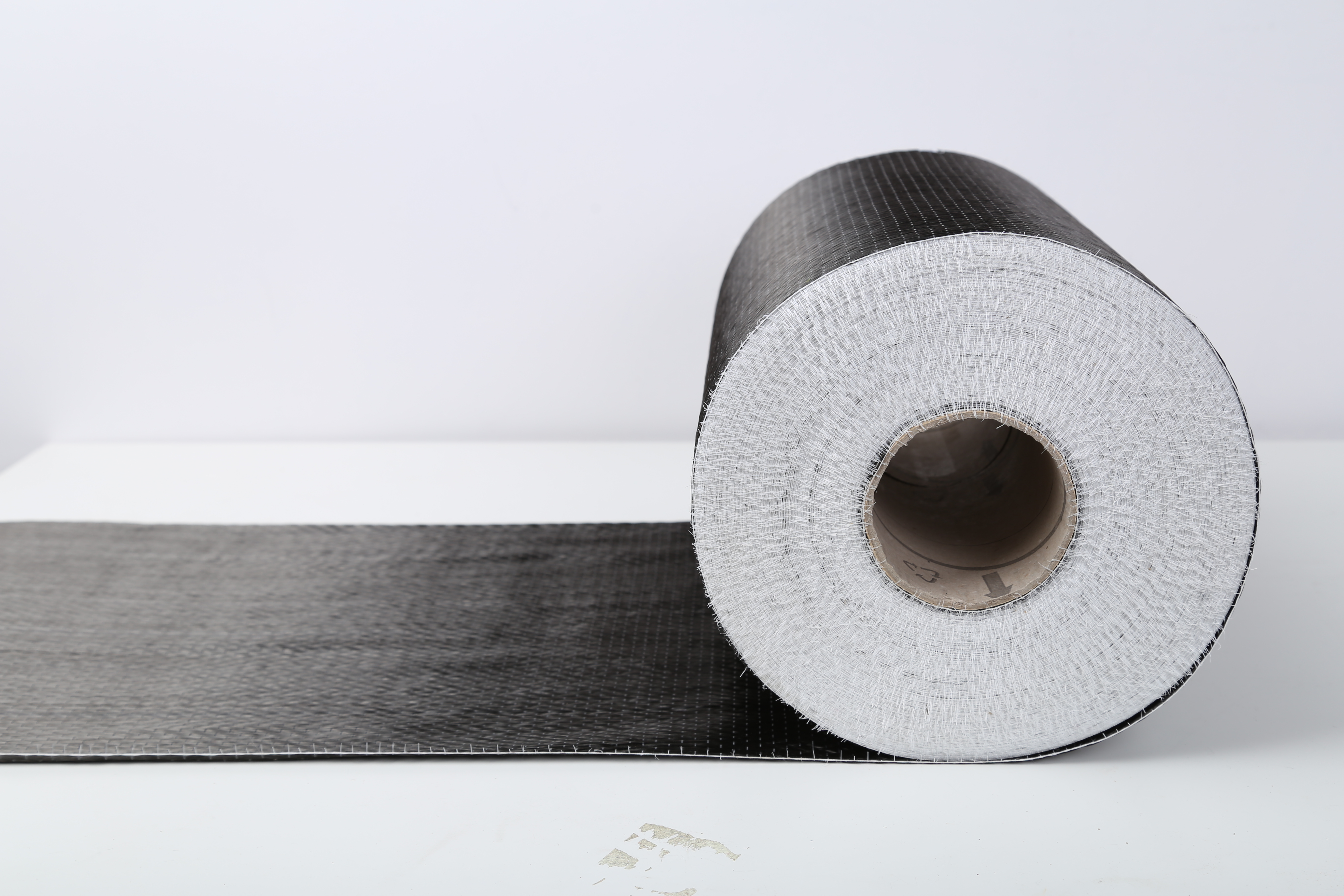 使用碳纖維布施工有哪些優(yōu)勢(shì)？